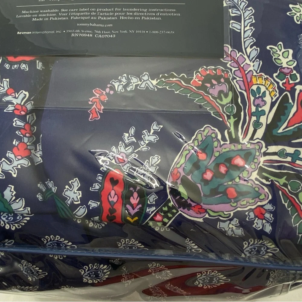 Tommy Bahama King Bedding Set Comforter & 2 Pillow Shams Indigo Floral